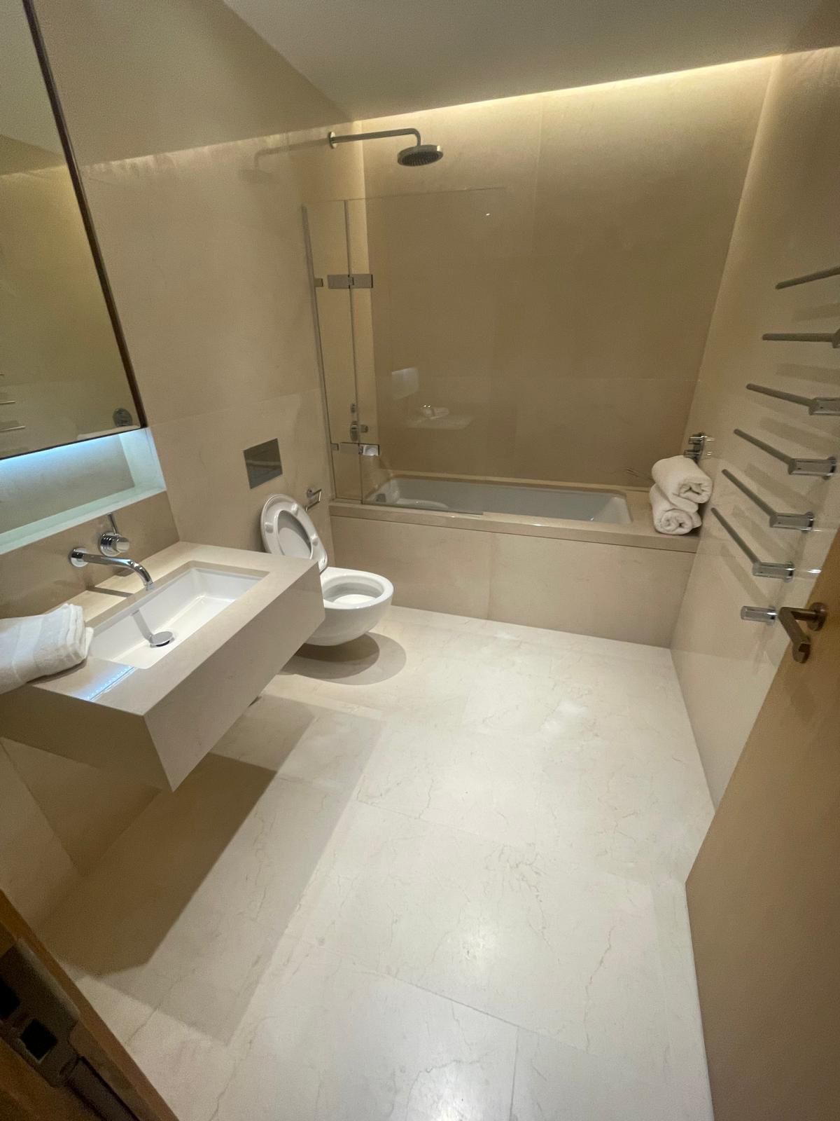 WhatsApp Image 2025-11-13 at 15.42.36_a59f16e3