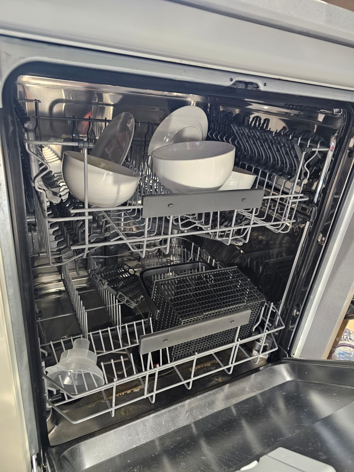 WhatsApp Image 2025-11-17 at 15.26.19_f2139084